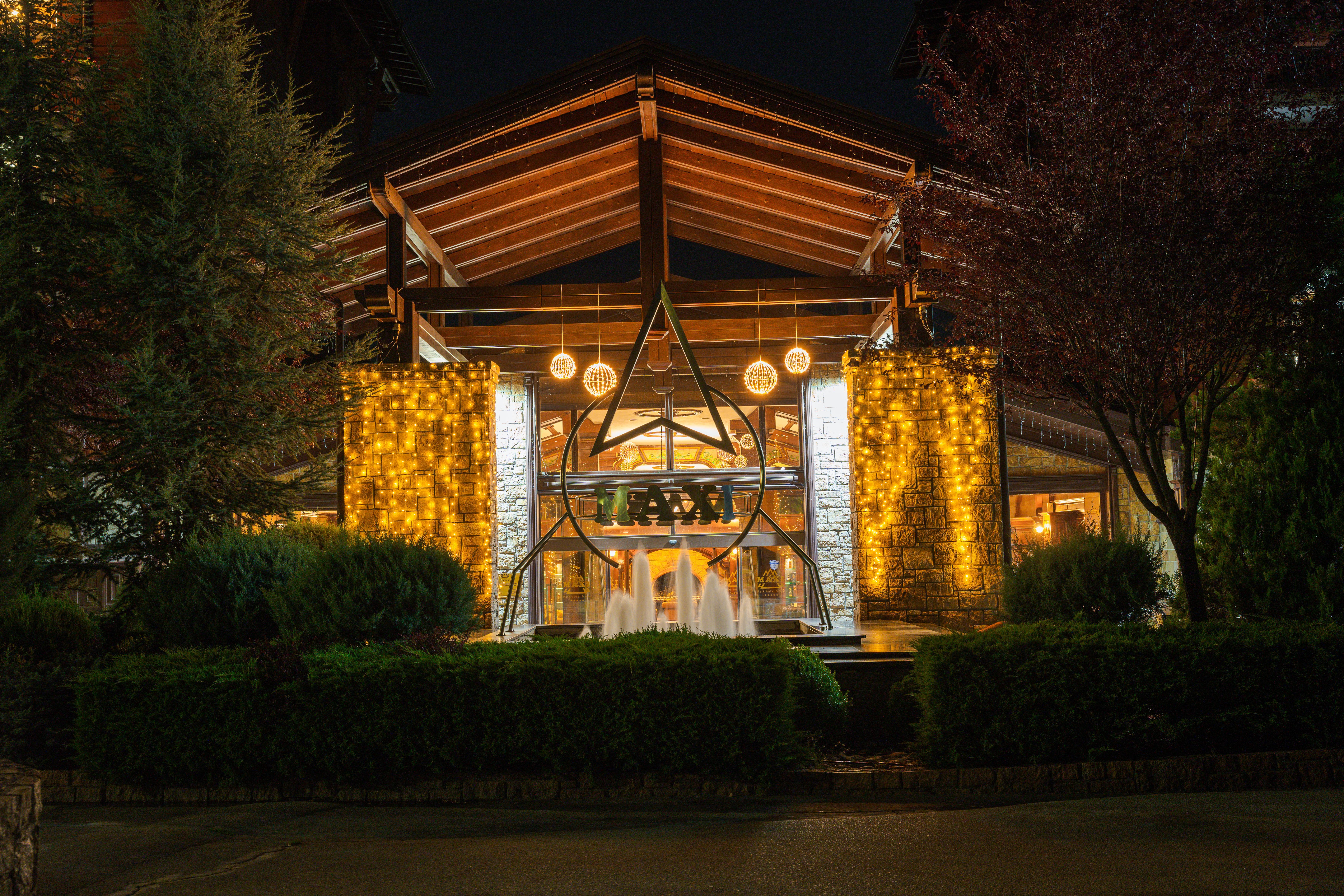 Maxi Park Hotel & Spa Velingrad Exterior photo